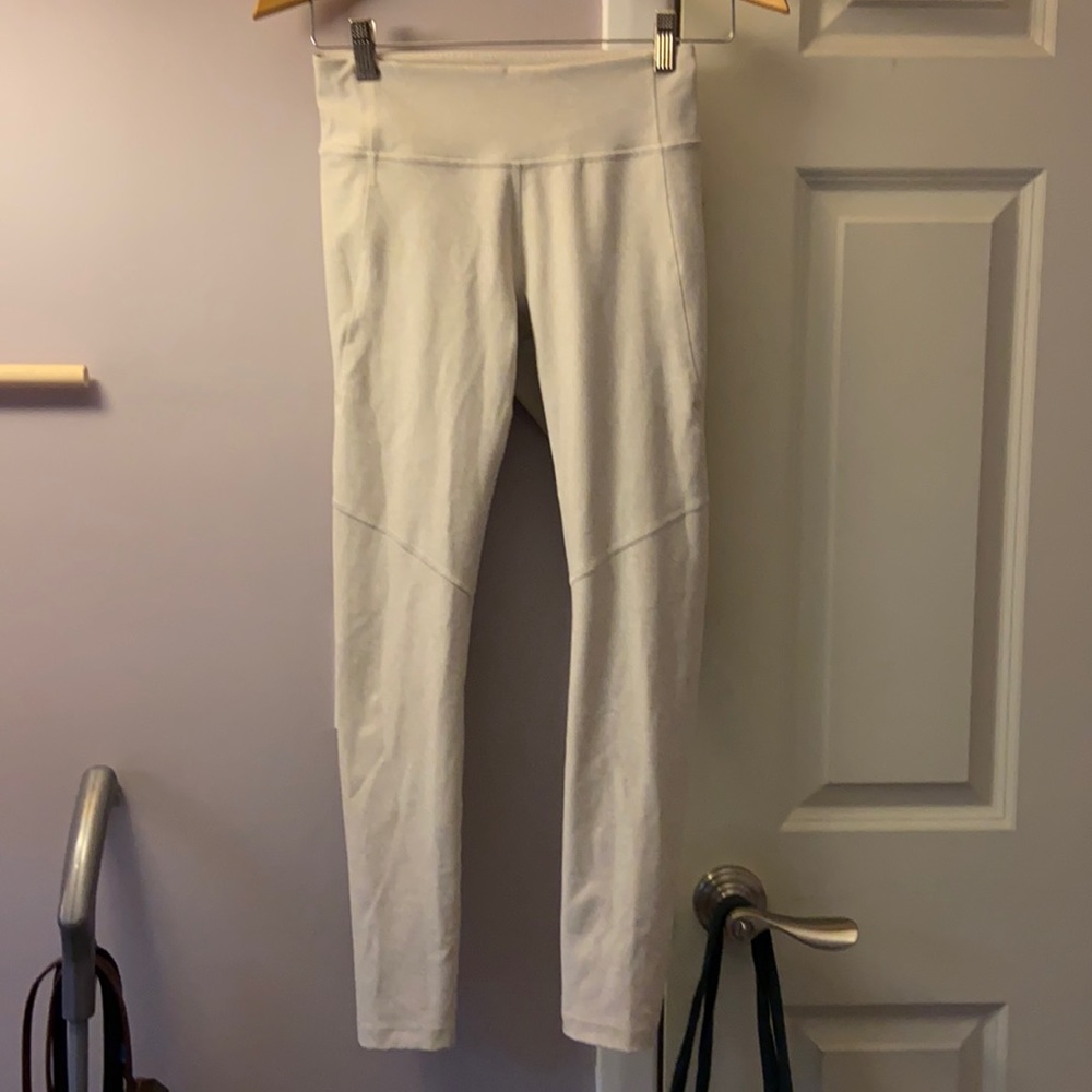 Outdoor voices leggings